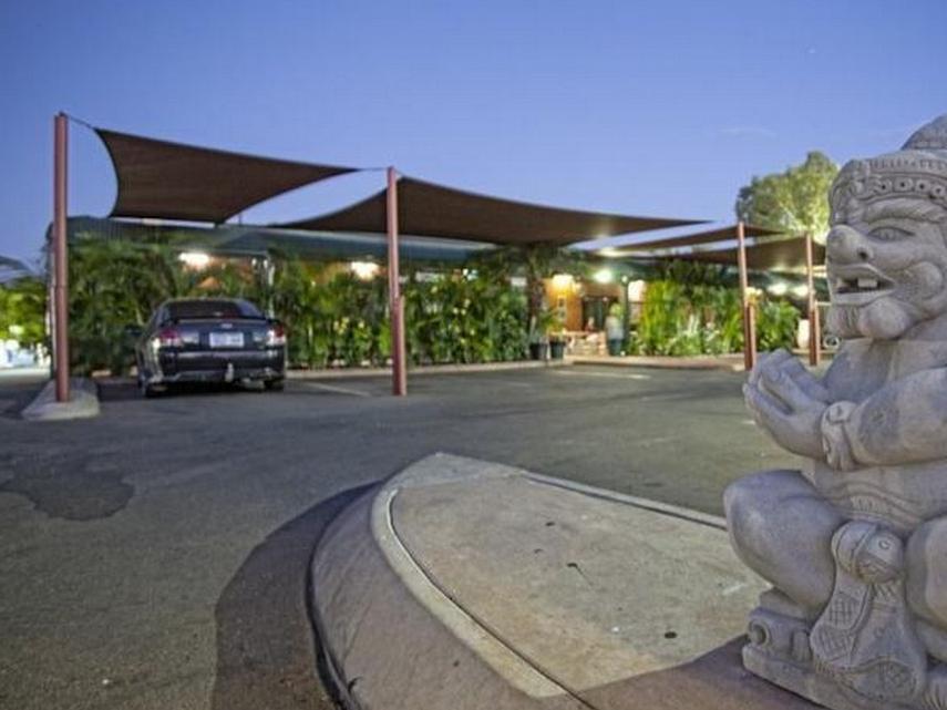 Cattrall Park Motel Карата Екстериор снимка